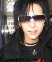 aici e super cool:cool: vreau poze f f f noi q eu n`am :((